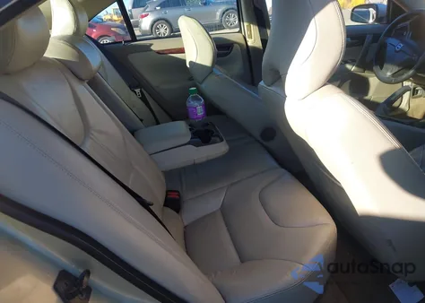 2006 Volvo S60 2.5T из США, поврежденный, VIN YV1RH592062515542